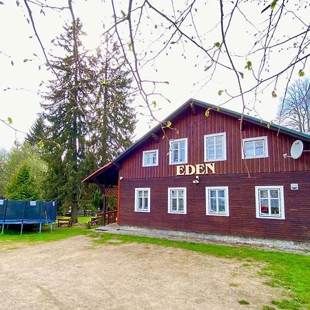 Chalupa Eden Гаррахов Экстерьер фото